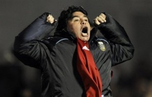 Maradona suspendu